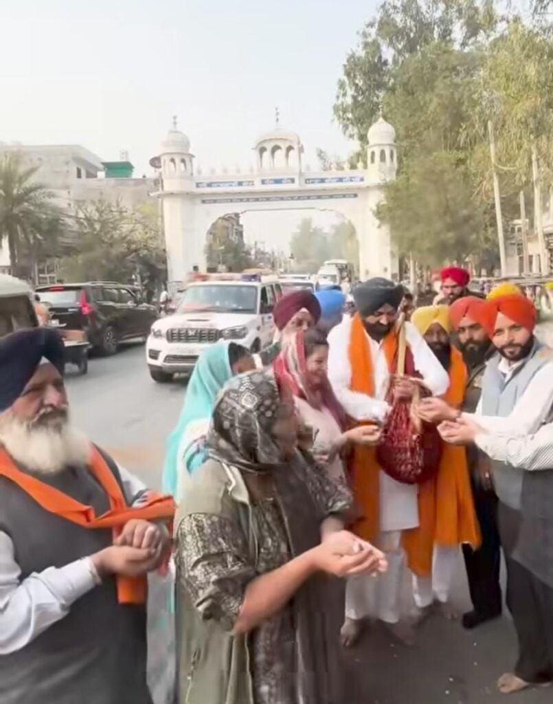 Langar sewa