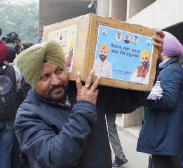 ਆਪ ਵਿਧਾਇਕਾਂ ਦਾ ਇਤਿਹਾਸਕ ਕਦਮ, 10 ਲੱਖ ਮਨਰੇਗਾ ਪਰਿਵਾਰਾਂ ਦੀ ਆਵਾਜ਼ ਪਹੁੰਚੇਗੀ ਪੀਐਮ ਮੋਦੀ ਤੱਕ