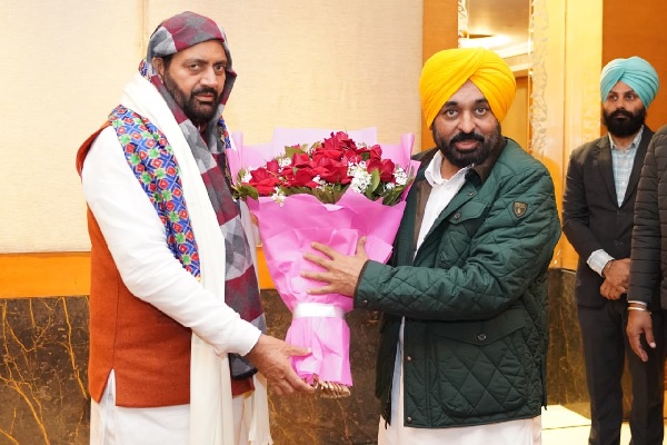 Bhagwant mann and cm sainy