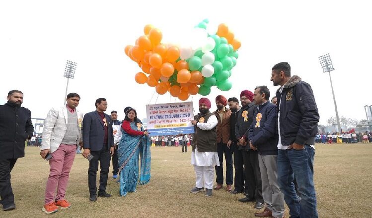 ਪੰਜਾਬ ਵਿੱਚ ਖੇਡ ਸੱਭਿਆਚਾਰ ਨੂੰ ਪ੍ਰਫੁੱਲਿਤ ਕਰਨ ਲਈ ਜਲਦੀ ਤਿਆਰ ਹੋਣਗੇ 3100 ਖੇਡ ਮੈਦਾਨ: ਹਰਜੋਤ ਸਿੰਘ ਬੈਂਸ