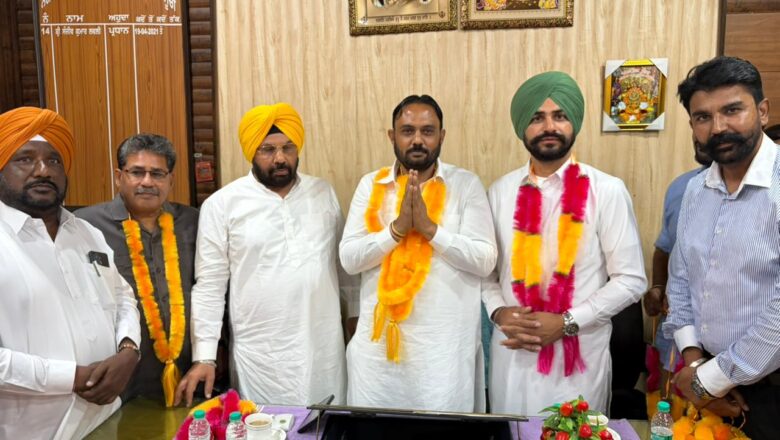 ਸਤਿੰਦਰ ਸਿੰਘ ਸਰਬਸੰਮਤੀ ਨਾਲ ਬਣੇ ਨਗਰ ਕੌਂਸਲ ਜੰਡਿਆਲਾ ਗੁਰੂ ਦੇ ਪ੍ਰਧਾਨ