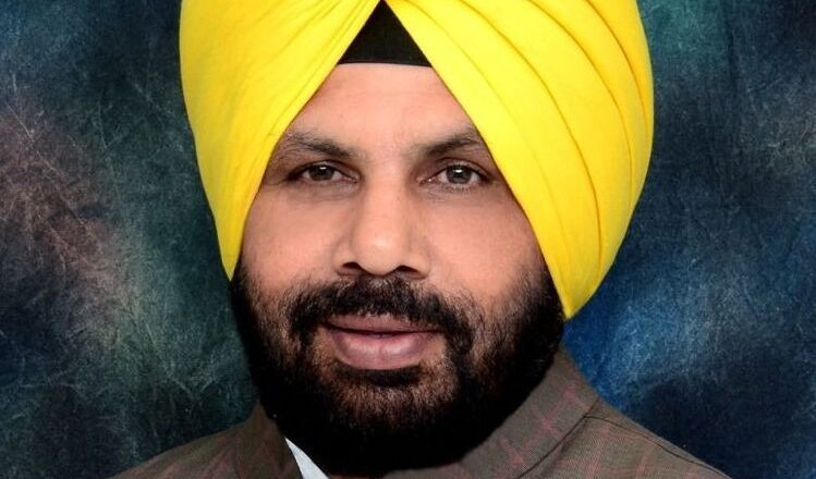 ਮੁੱਖ ਮੰਤਰੀ ਭਗਵੰਤ ਸਿੰਘ ਮਾਨ ਵੱਲੋਂ ਸਰਪੰਚਾਂ ਦੇ ਮਾਣਭੱਤੇ ਵਧਾਉਣ ਦਾ ਫੈਸਲਾ ਲੋਕਤੰਤਰ ਨੂੰ ਜ਼ਮੀਨੀ ਪੱਧਰ ’ਤੇ ਮਜ਼ਬੂਤ ਕਰਨ ਦਾ ਸਪੱਸ਼ਟ ਸਬੂਤ: ਹਰਭਜਨ ਸਿੰਘ ਈ.ਟੀ.ਓ.