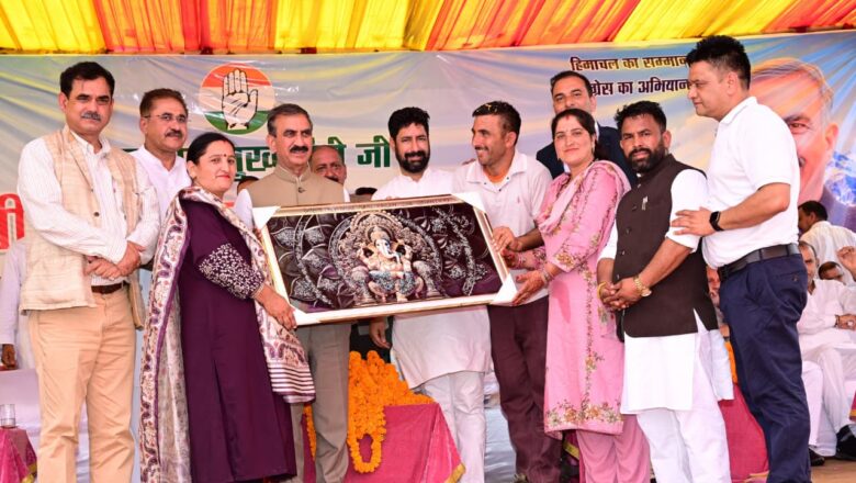 मुख्यमंत्री ने जोहड़जी-मल्ला सड़क के लिए 20 करोड़ रुपये की घोषणा