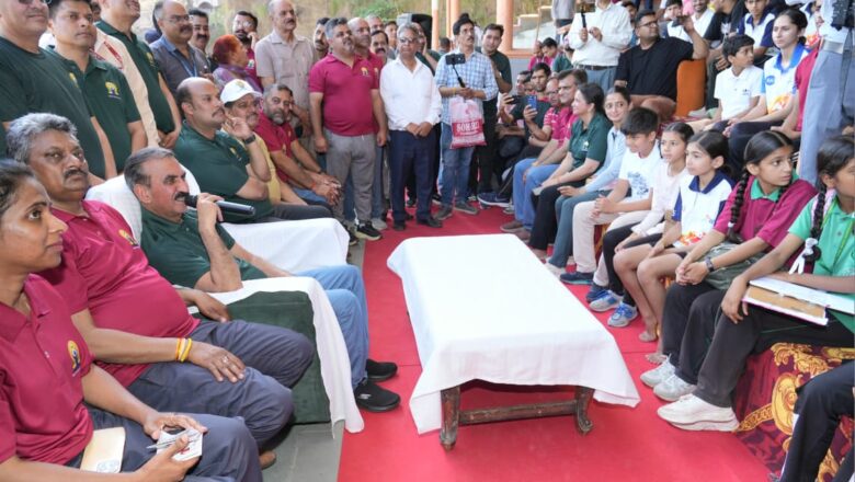 प्रदेश के खिलाड़ियों को प्रदान कर रहे हैं बेहतरीन सुविधाएंः ठाकुर सुखविन्द्र सिंह सुक्खू