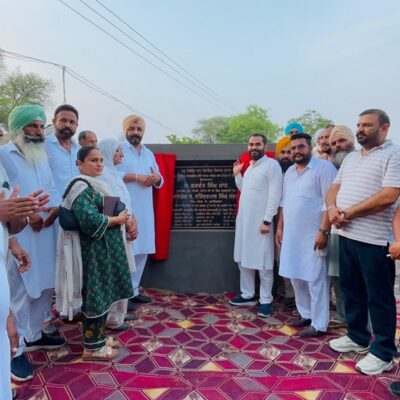 ਫਾਜ਼ਿਲਕਾ ਦੇ ਵਿਧਾਇਕ ਨੇ ਪਿੰਡ ਥੇਹਕਲੰਦਰ ਵਿੱਚ 1 ਕਰੋੜ 12 ਲੱਖ ਦੀ ਲਾਗਤ ਨਾਲ ਵਾਲੇ ਵੱਖ-ਵੱਖ ਵਿਕਾਸ ਕਾਰਜਾਂ ਦੇ ਕੀਤੇ ਉਦਘਾਟਨ