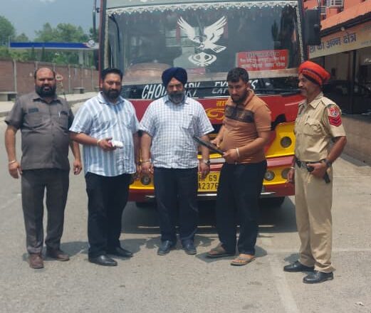 ਮਾਤਾ ਨੈਣਾ ਦੇਵੀ ਮੇਲੇ ਨੂੰ ਧਿਆਨ ਵਿੱਚ ਰੱਖਦੇ ਹੋਏ ਆਰ.ਟੀ.ਓ. ਰੂਪਨਗਰ ਵੱਲੋਂ ਕੀਤੀ ਗਈ ਵਿਸ਼ੇਸ਼ ਚੈਕਿੰਗ