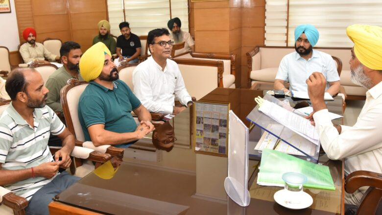 ਭਗਵੰਤ ਮਾਨ ਸਰਕਾਰ ਨੇ ਸਿੱਖਿਆ ਵਿਭਾਗ ਦੇ ਮੁਲਾਜ਼ਮਾਂ ਦੀਆਂ ਮੰਗਾਂ ਦੇ ਹੱਲ ਵਿੱਚ ਲਿਆਂਦੀ ਤੇਜ਼ੀ, ਵਿੱਤ ਮੰਤਰੀ ਹਰਪਾਲ ਸਿੰਘ ਚੀਮਾ ਵੱਲੋਂ 5 ਯੂਨੀਅਨਾਂ ਨਾਲ ਗੱਲਬਾਤ