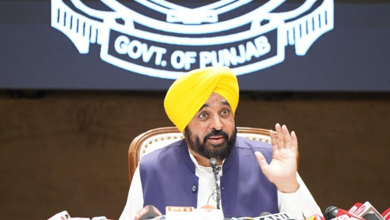 ਭਗਵੰਤ ਮਾਨ ਸਰਕਾਰ ਨੇ ਪ੍ਰਾਈਵੇਟ ਸਕੂਲਾਂ ਵੱਲੋਂ ਮਨਮਰਜ਼ੀ ਨਾਲ ਫੀਸ ਵਧਾਉਣ ’ਤੇ ਰੋਕ ਲਾਈ