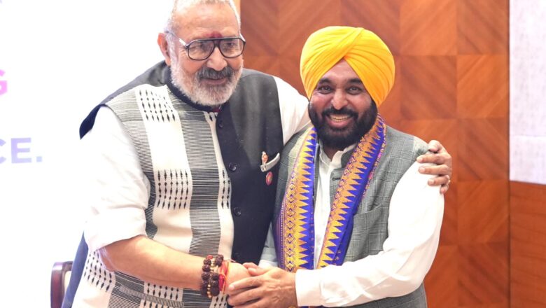 ਪੰਜਾਬ ਦੇ ਟੈਕਸਟਾਈਲ ਖੇਤਰ ਵਿੱਚ ਅਥਾਹ ਸੰਭਾਵਨਾਵਾਂ ਮੌਜੂਦ; ਉੱਦਮੀਆਂ ਨੂੰ ਨਿਵੇਸ਼ ਕਰਨਾ ਚਾਹੀਦਾ ਹੈ,: ਮੁੱਖ ਮੰਤਰੀ ਭਗਵੰਤ ਸਿੰਘ ਮਾਨ