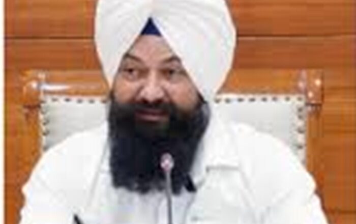ਅਨੁਸੂਚਿਤ ਜਾਤੀਆਂ ਕਮਿਸ਼ਨ ਵੱਲੋਂ ਤਿੰਨ ਮਾਮਲਿਆਂ ਵਿੱਚ ਸੂ-ਮੋਟੋ ਨੋਟਿਸ ਜਾਰੀ