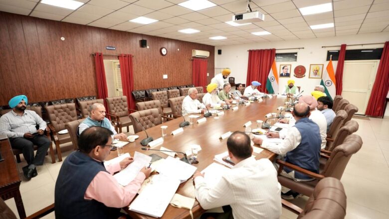 ਮੁੱਖ ਮੰਤਰੀ ਭਗਵੰਤ ਸਿੰਘ ਮਾਨ ਦੀ ਅਗਵਾਈ ਵਾਲੀ ਕੈਬਨਿਟ ਵੱਲੋਂ ਪੰਜਾਬ ਭਰ ਦੀਆਂ ਅਣਅਧਿਕਾਰਤ ਕਲੋਨੀਆਂ ਨੂੰ ਨਿਯਮਤ ਕਰਨ ਸਬੰਧੀ ਸੋਧ ਨੂੰ ਪ੍ਰਵਾਨਗੀ