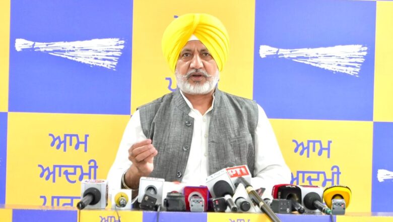 ਕਾਂਗਰਸ ਦਾ ਕਾਲਾ ਅਧਿਆਏ, ਭਾਜਪਾ ਸੱਚ ਨੂੰ ਦਬਾਉਣ ਵਿੱਚ ਕਰ ਰਹੀ ਮਦਦ, ਅਕਾਲੀ ਦਲ ਇਸ ਦਾ ਸਿਆਸੀਕਰਨ ਕਰ ਰਿਹਾ ਹੈ, ਤਿੰਨਾਂ ਨੇ ਜਸਵੰਤ ਸਿੰਘ ਖਾਲੜਾ ਅਤੇ ਪੰਜਾਬ ਨਾਲ ਧ੍ਰੋਹ ਕਮਾਇਆ: ਬਲਤੇਜ ਪੰਨੂ