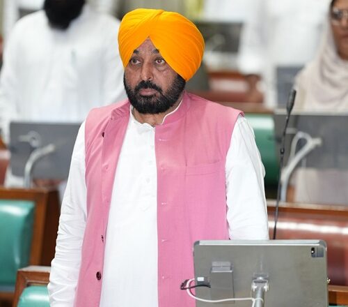 ਮੁੱਖ ਮੰਤਰੀ ਭਗਵੰਤ ਸਿੰਘ ਮਾਨ ਦੀ ਅਗਵਾਈ ਹੇਠ ਪੰਜਾਬ ਵਿਧਾਨ ਸਭਾ ਵਿੱਚ ਵਿਛੜੀਆਂ ਰੂਹਾਂ ਨੂੰ ਭੇਟ ਕੀਤੀ ਸ਼ਰਧਾਂਜਲੀ