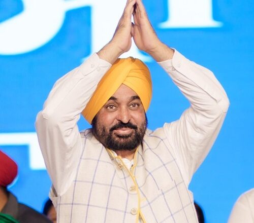 ਮੁੱਖ ਮੰਤਰੀ ਭਗਵੰਤ ਸਿੰਘ ਮਾਨ ਨੇ ਪੰਜਾਬ ਦੀਆਂ ਔਰਤਾਂ ਦੇ ਖਾਤਿਆਂ ਵਿੱਚ ਇੱਕ ਵਾਰ ਫਿਰ ਪਾਈ ਸਨਮਾਨ ਰਾਸ਼ੀ