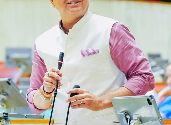 ਭਾਰਤ ’ਚ ਸੰਸਥਾਵਾਂ ਦੀ ਭਰੋਸੇਯੋਗਤਾ ਗੰਭੀਰ ਸੰਕਟ ਵਿੱਚ, ਲੋਕਾਂ ਨੂੰ ’ਚੁਣੀ ਹੋਈ ਤਾਨਾਸ਼ਾਹੀ’ ਵੱਲ ਧੱਕਿਆ ਜਾ ਰਿਹੈ: ਅਮਨ ਅਰੋੜਾ ਵੱਲੋਂ ਚੋਣ ਕਮਿਸ਼ਨ ਦੀ ਖੁਦਮੁਖਤਿਆਰੀ ਦੇ ਮੁੱਦੇ ‘ਤੇ ਕੇਂਦਰ ਸਰਕਾਰ ਦੀ ਤਿੱਖੀ ਆਲੋਚਨਾ