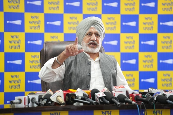 Press note image 1 (78)